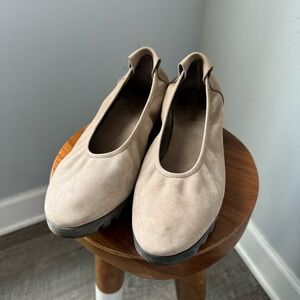 ARCHE Women's Lomiss Taupe Ballerina Shoes Size 38